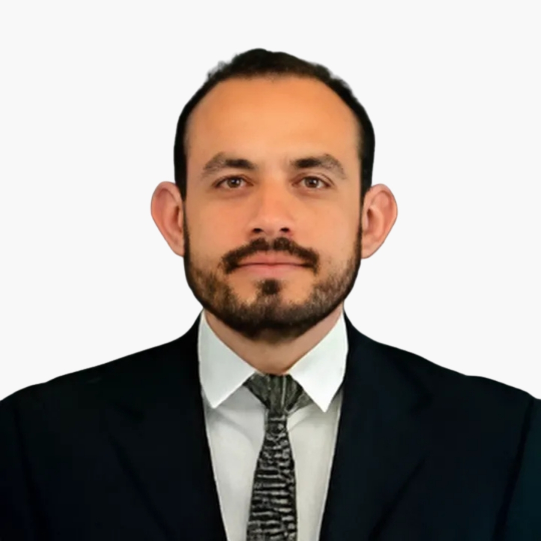 Dr. Jesús Macías